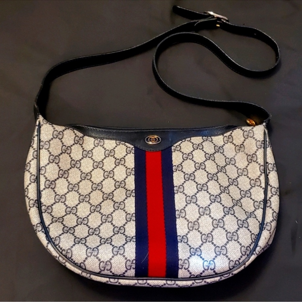 Authentic Vintage Gucci Shoulder Bag